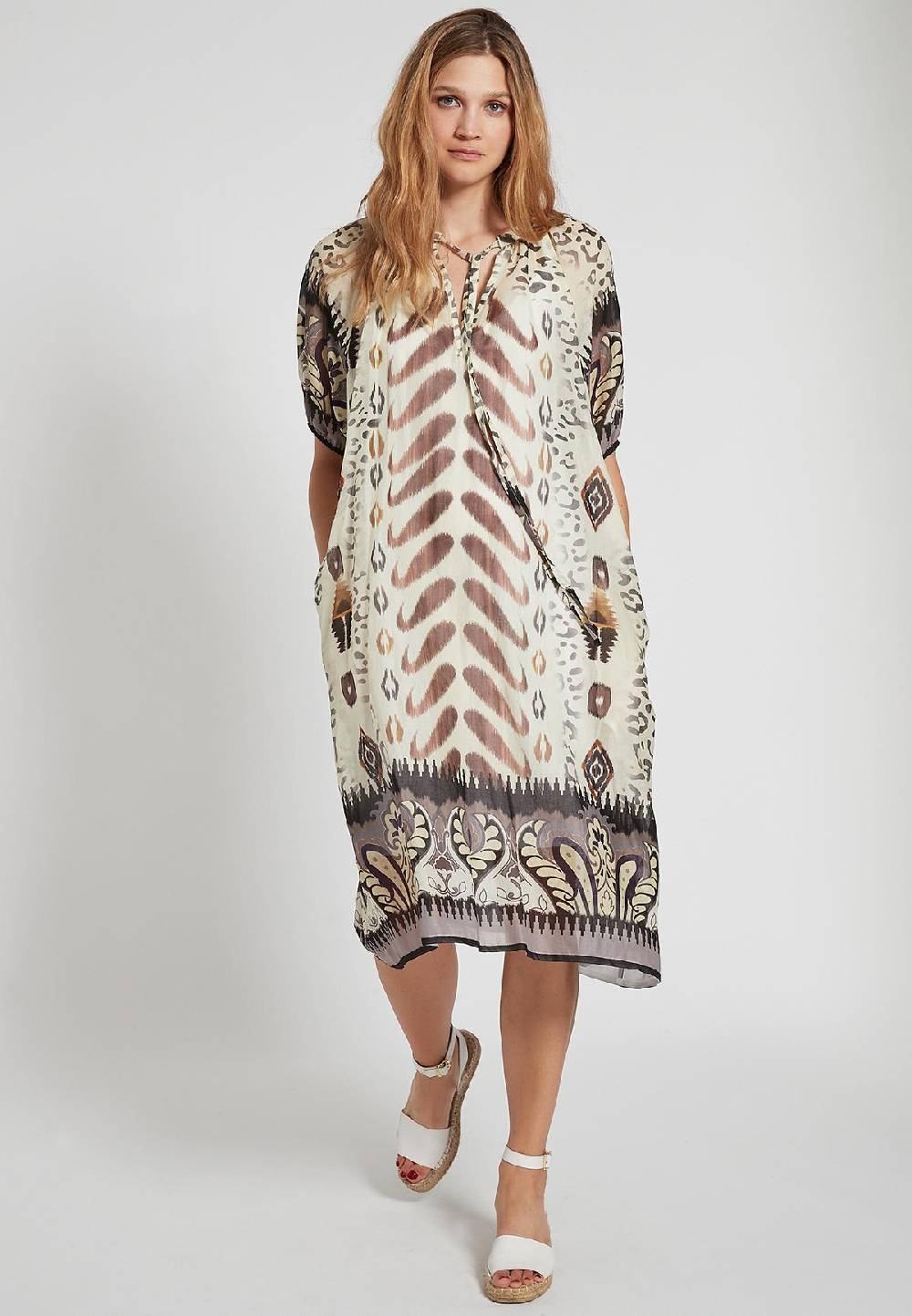 Ana Alcazar Midikleid Fara