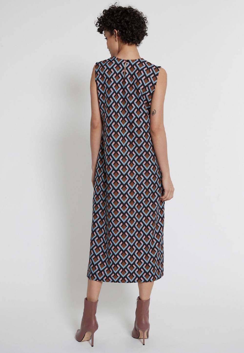 Ana Alcazar Midikleid Halane