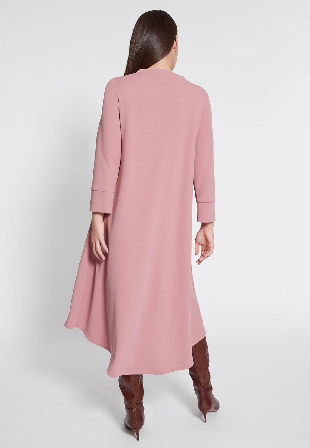 Ana Alcazar Midikleid Hanika