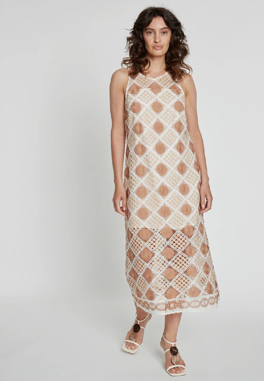 Ana Alcazar Midikleid Kabesi