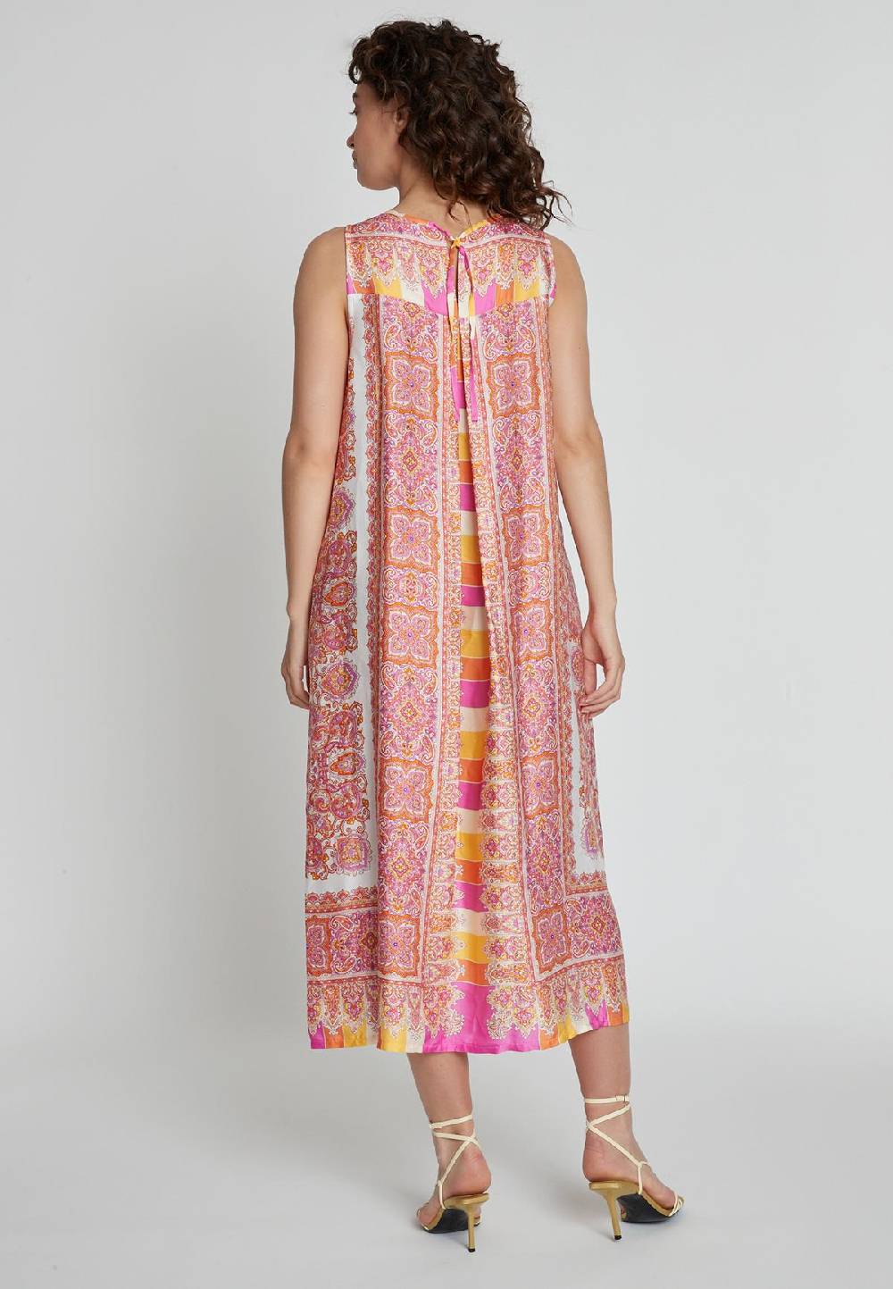 Ana Alcazar Midikleid Kany