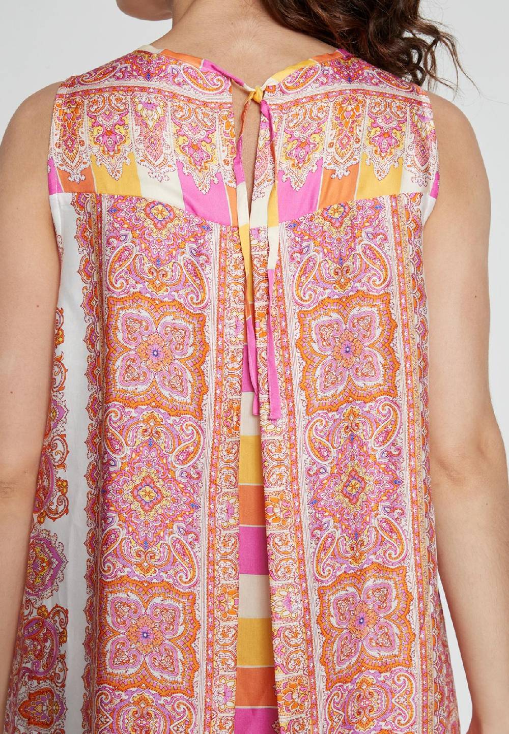 Ana Alcazar Midikleid Kany