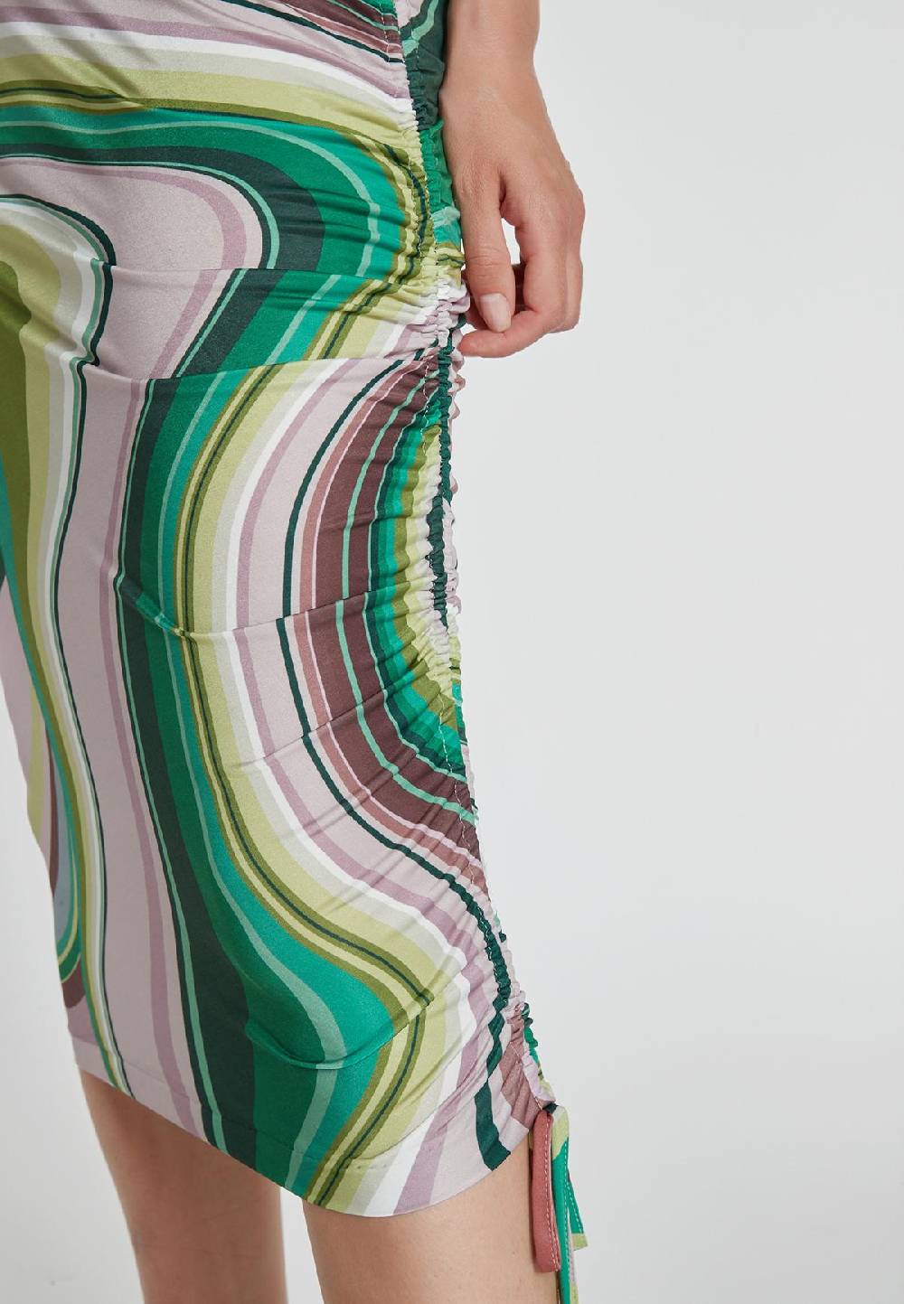 Ana Alcazar Midikleid Kirla