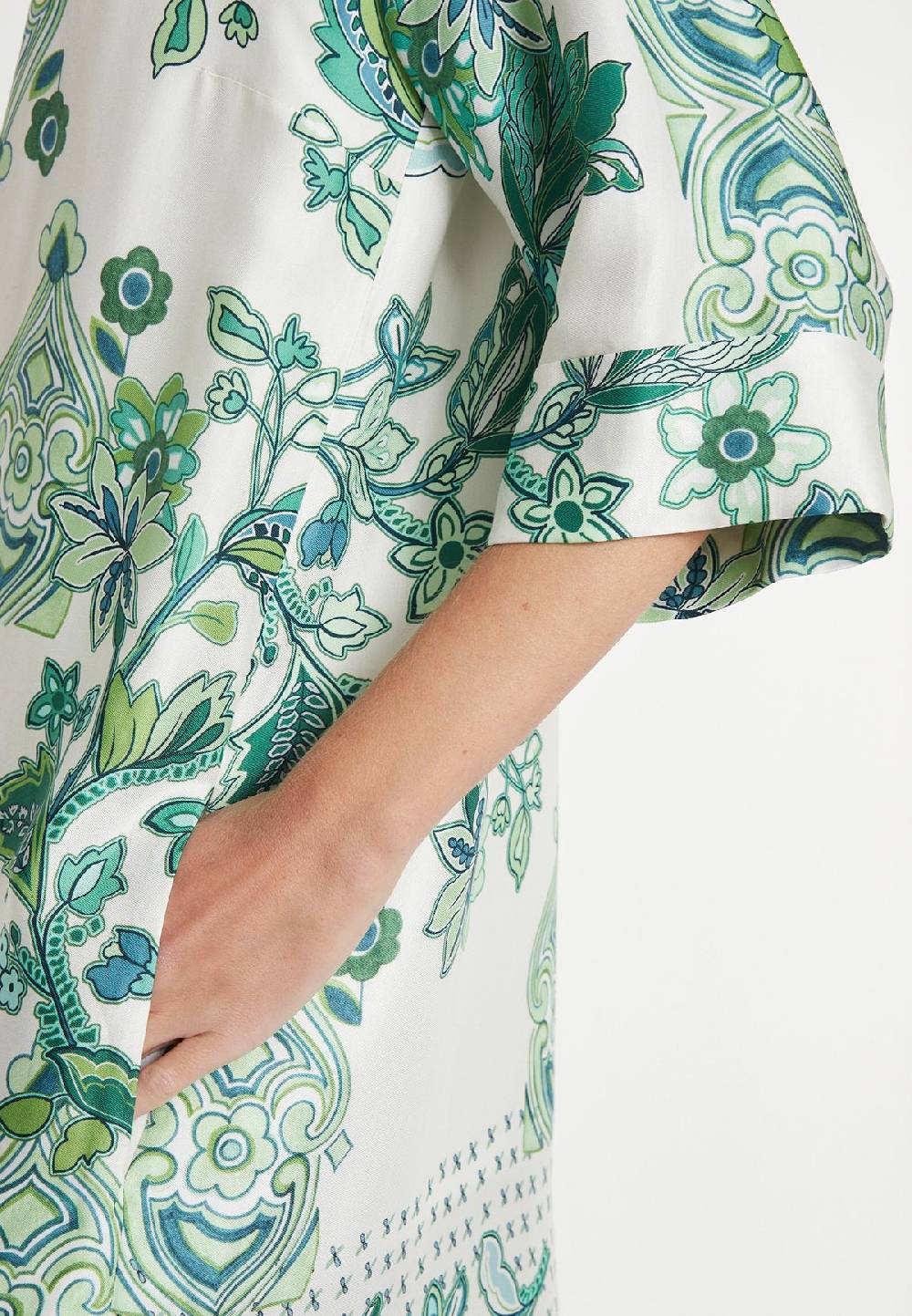 Ana Alcazar Midikleid Lasara