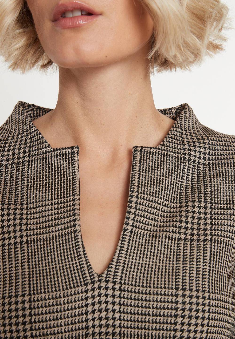 Ana Alcazar Midikleid Miale