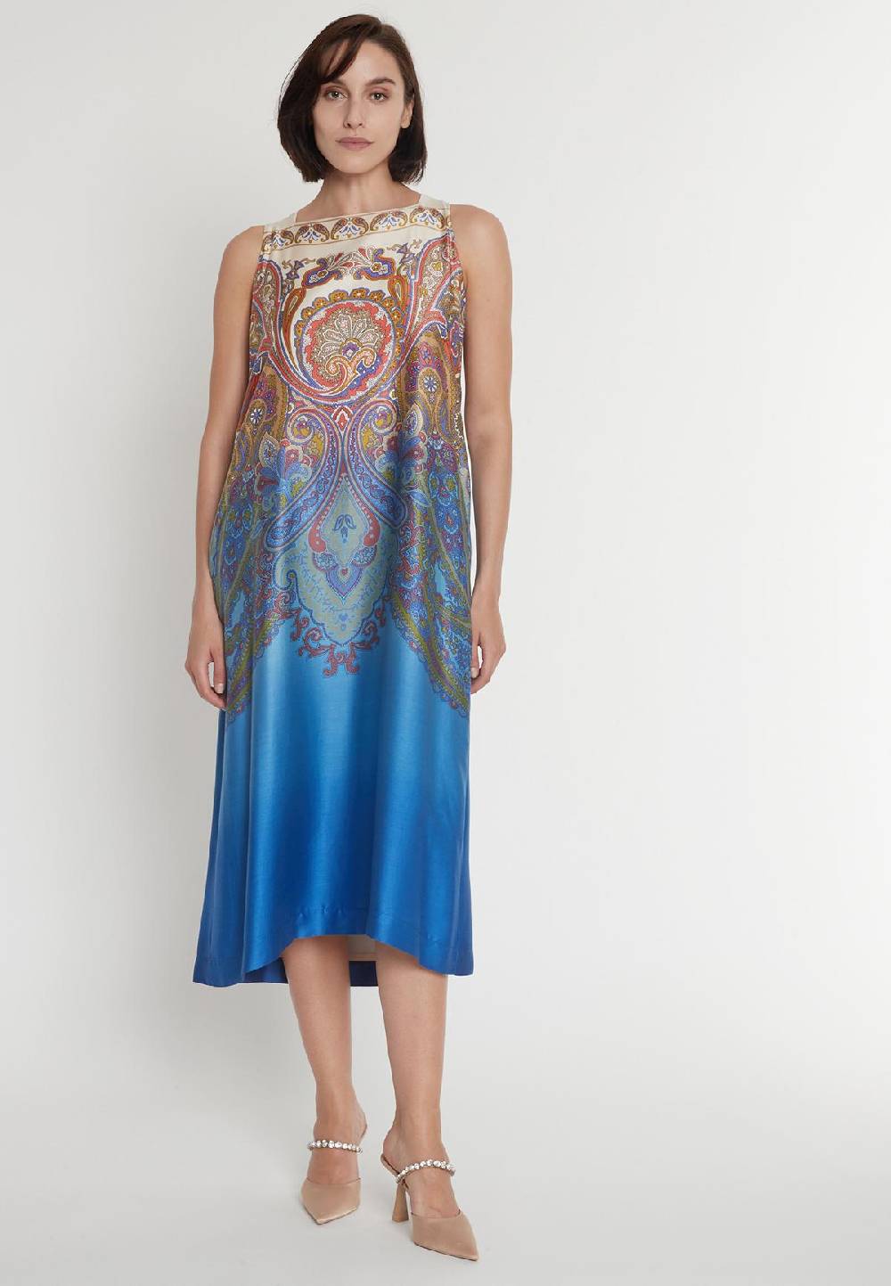 Ana Alcazar Midikleid Pamita