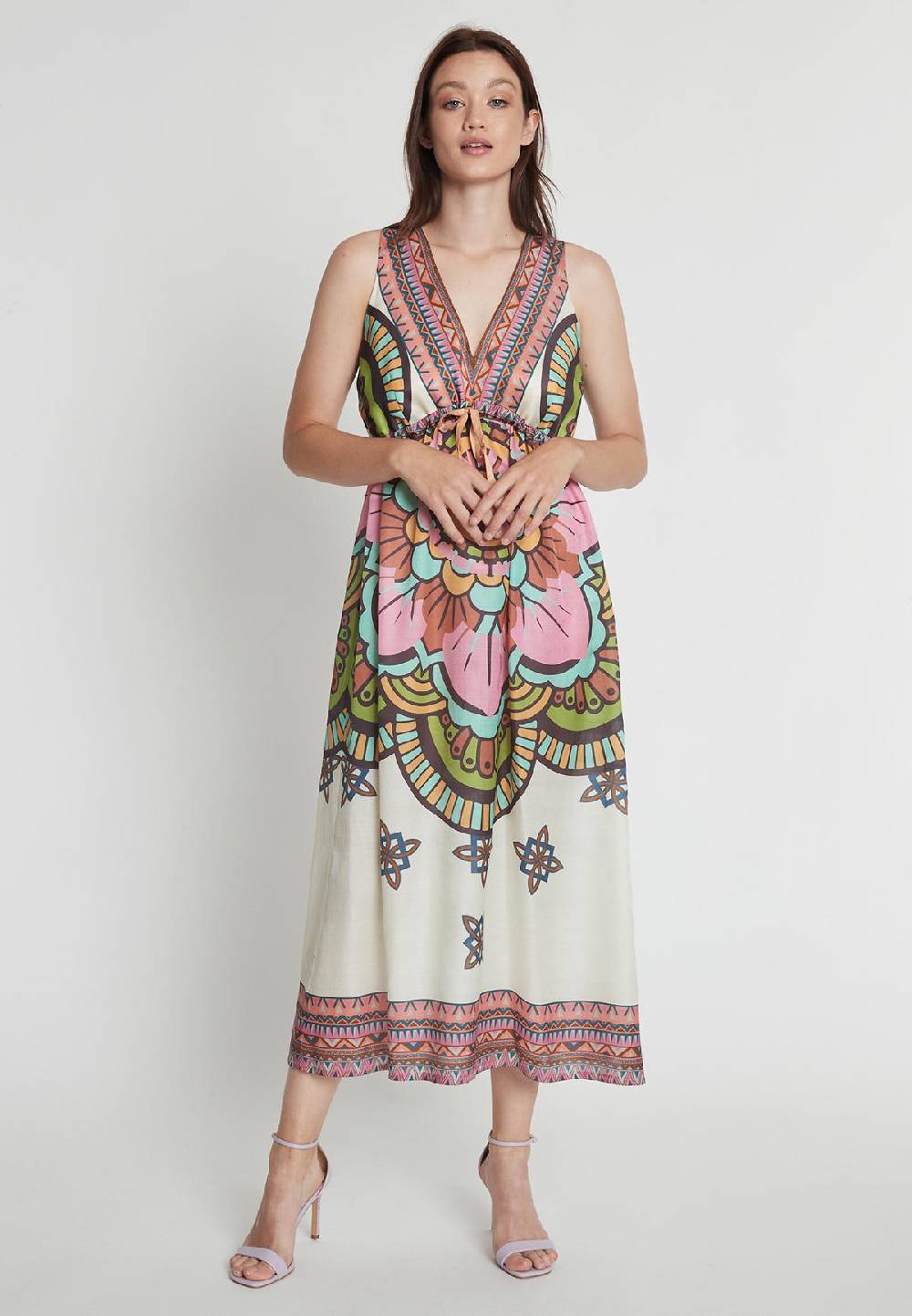 Ana Alcazar Midikleid Rawina