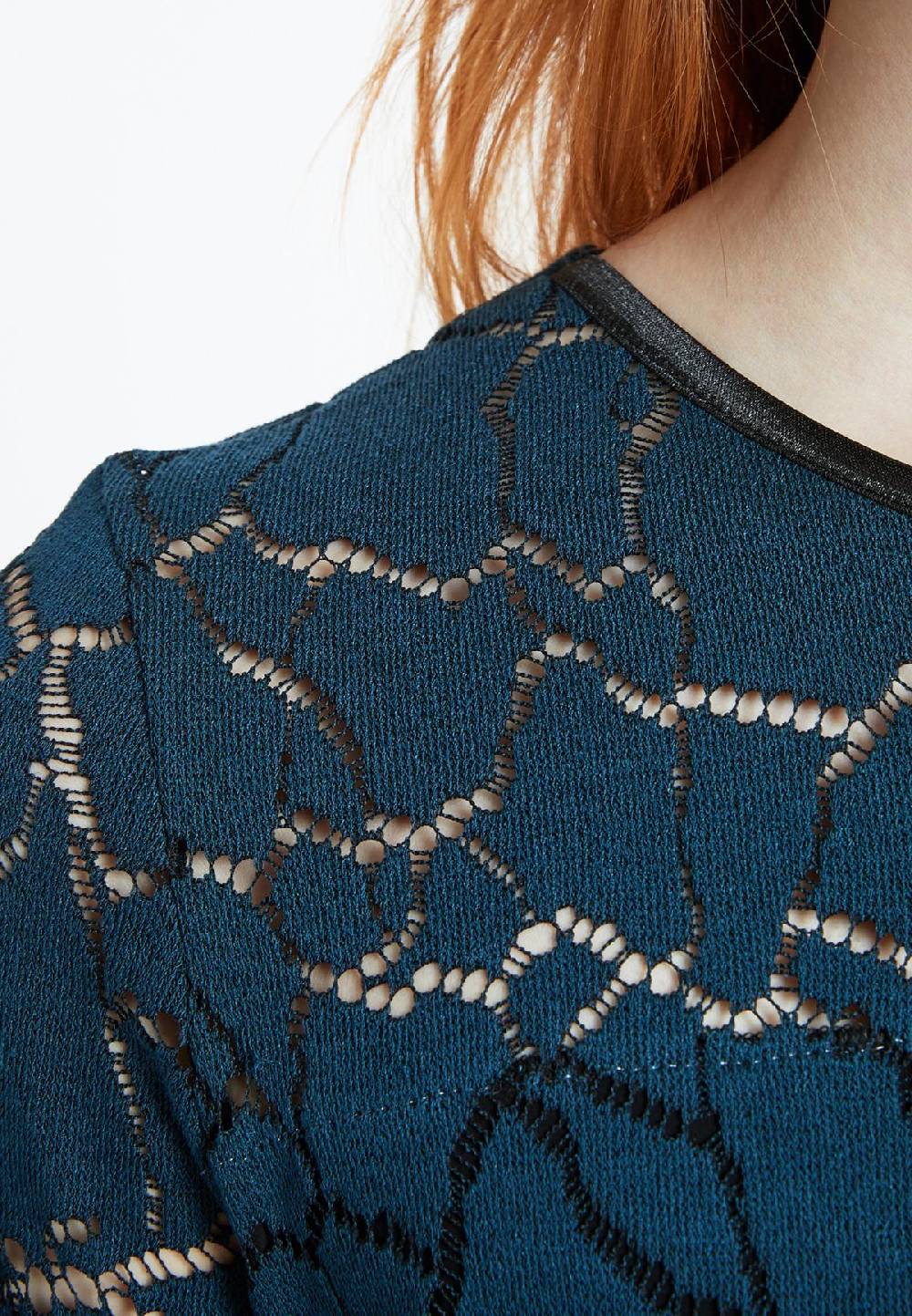 Ana Alcazar Midikleid Sajona