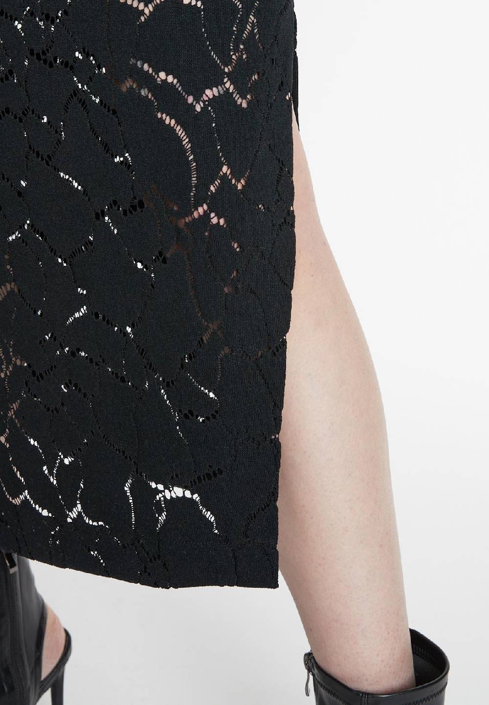 Ana Alcazar Midikleid Sajora