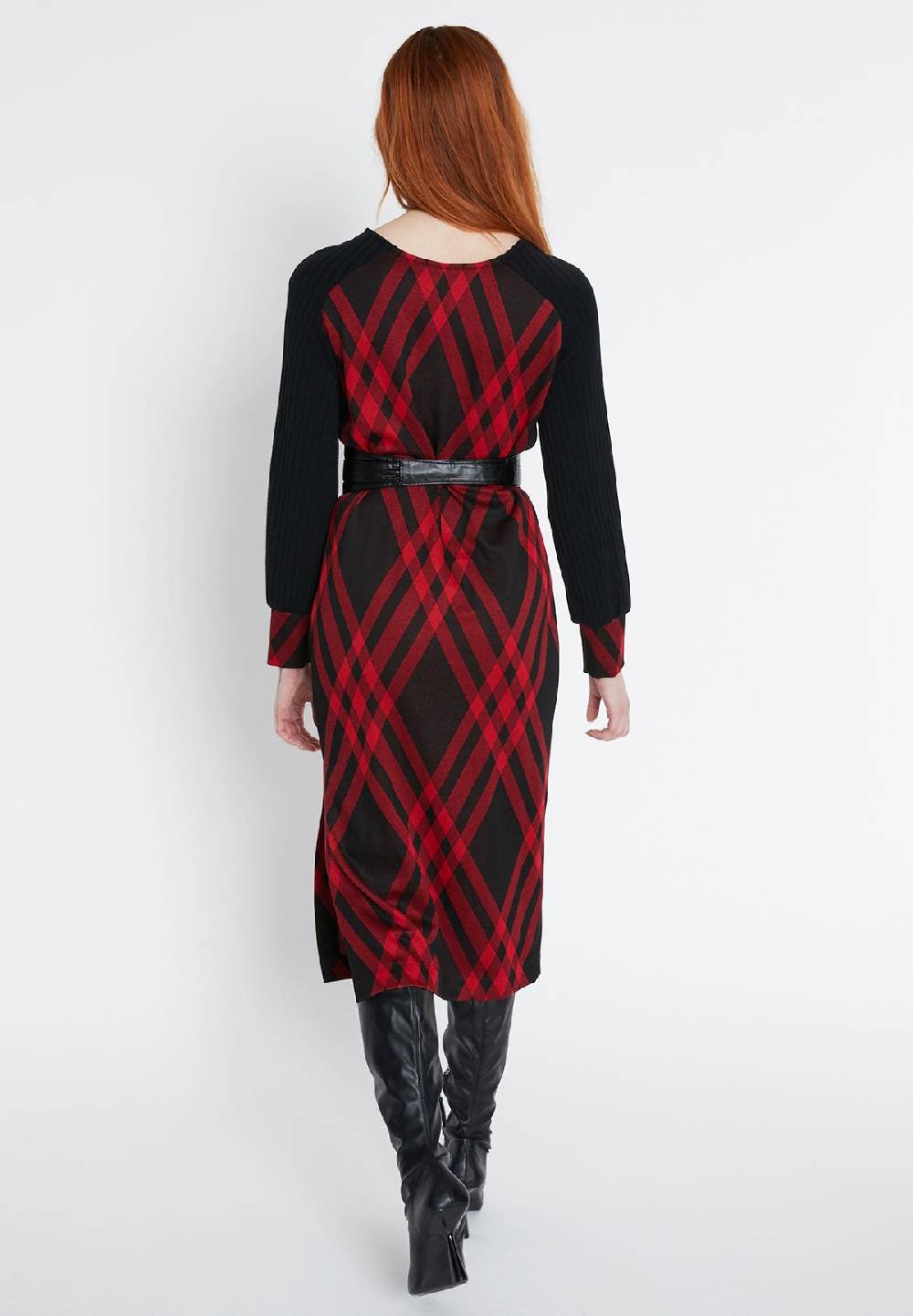 Ana Alcazar Midikleid Soani