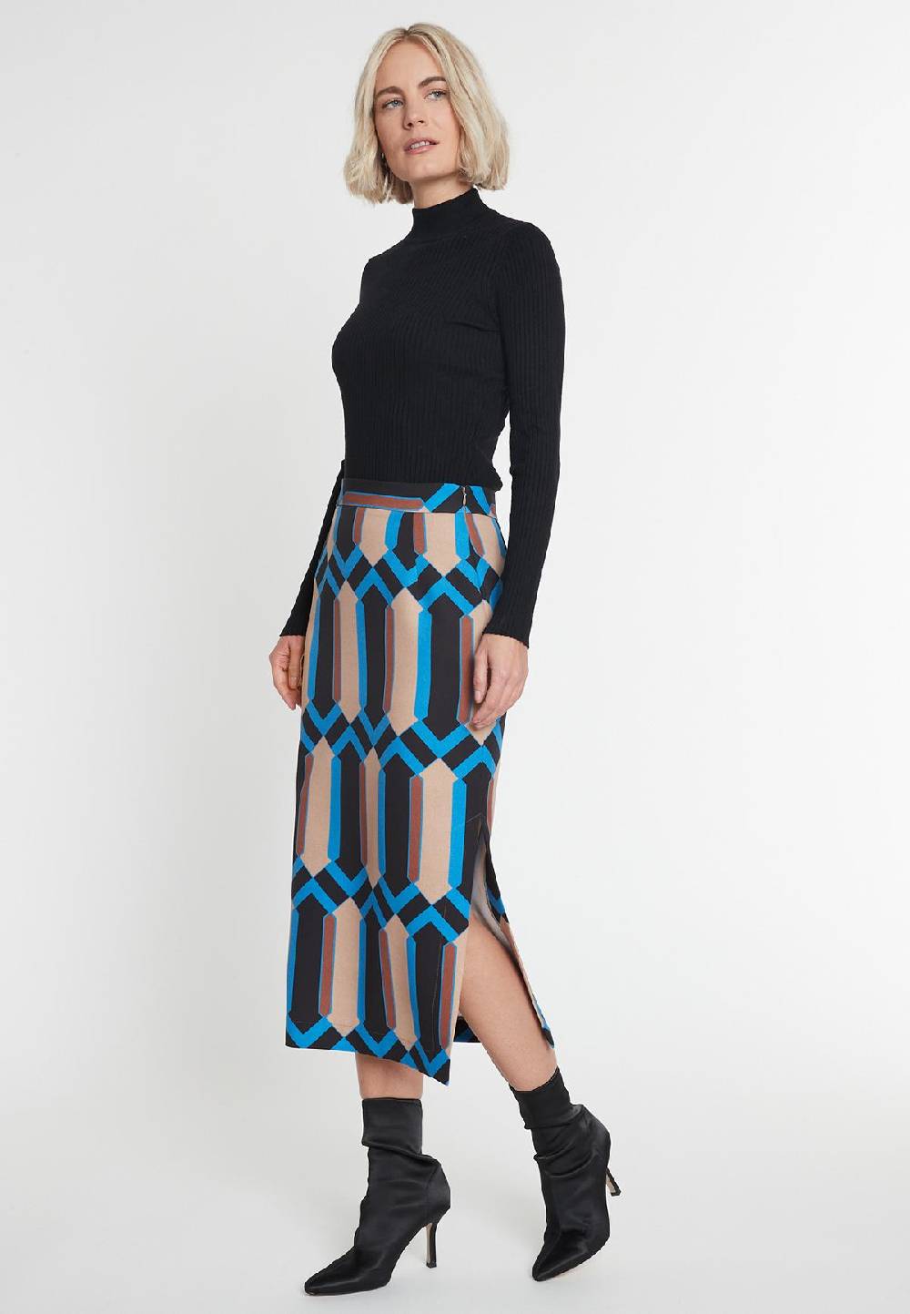 Ana Alcazar Midirock Majane