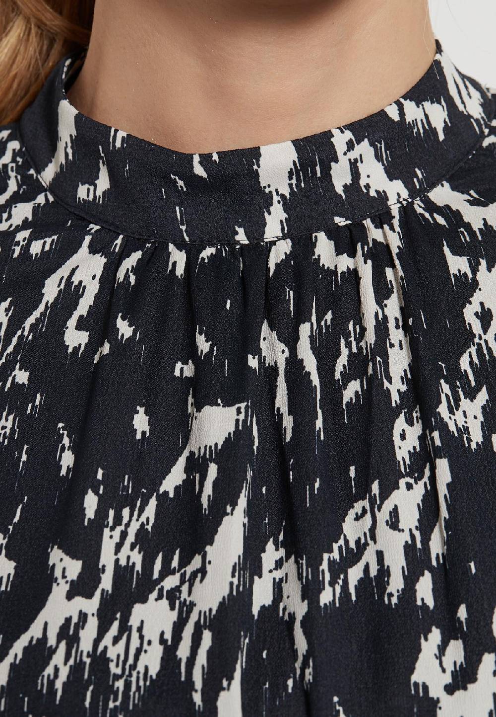 Ana Alcazar Modernes Kleid Edosa