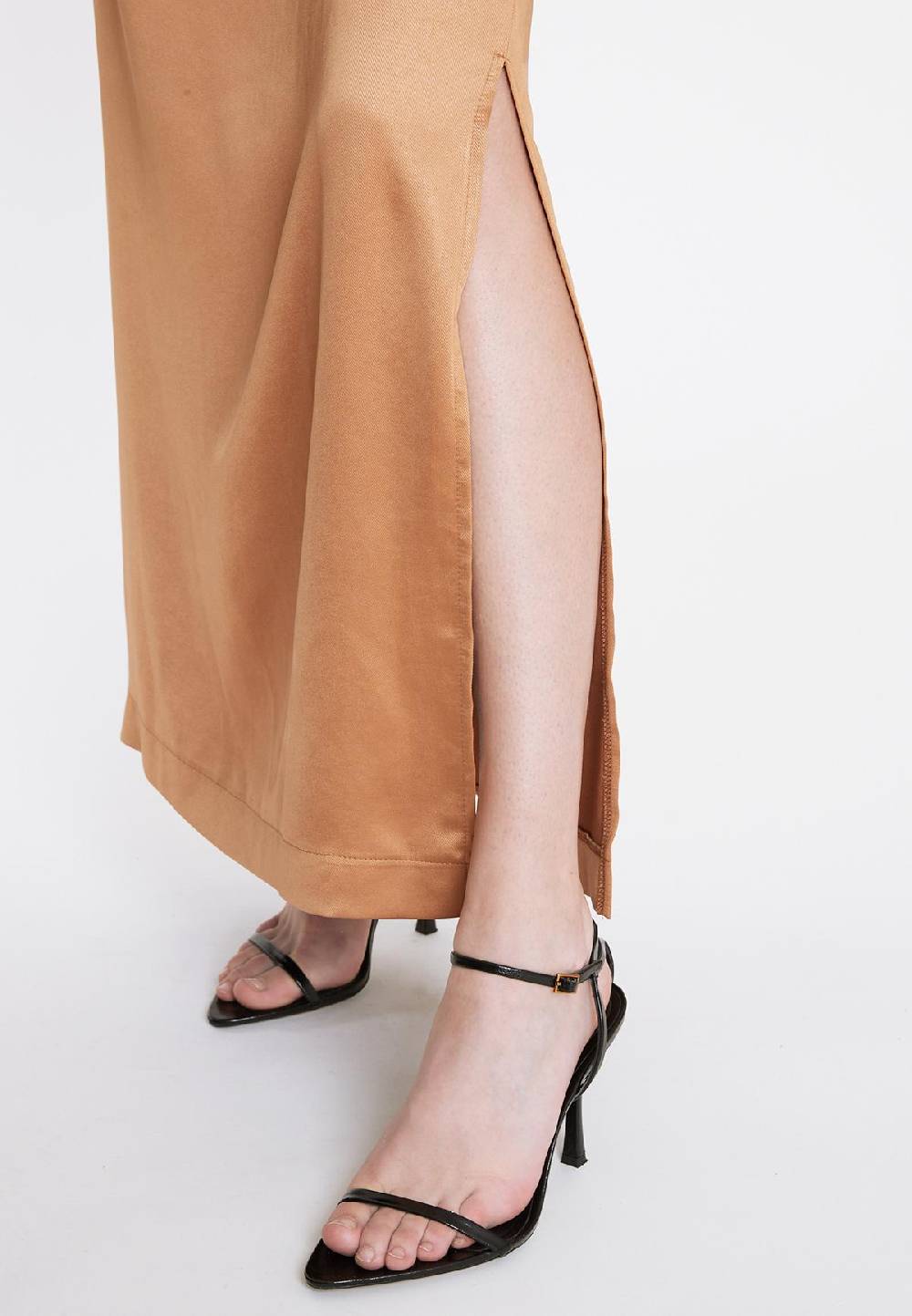 Ana Alcazar Neckholderkleid Pahamy