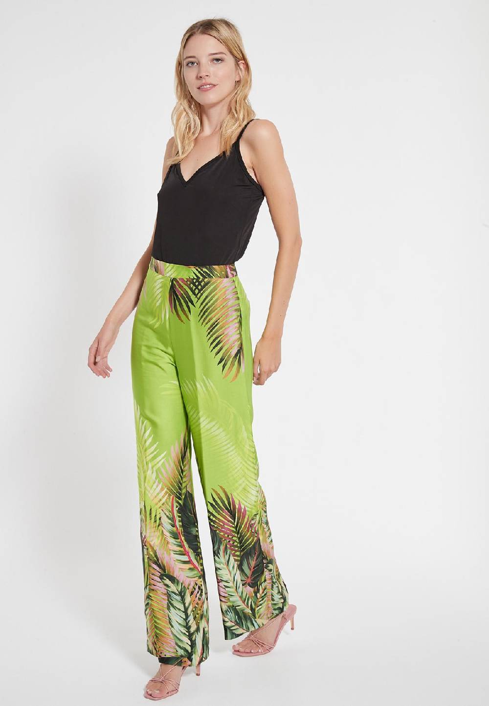 Ana Alcazar Palazzohose Casla