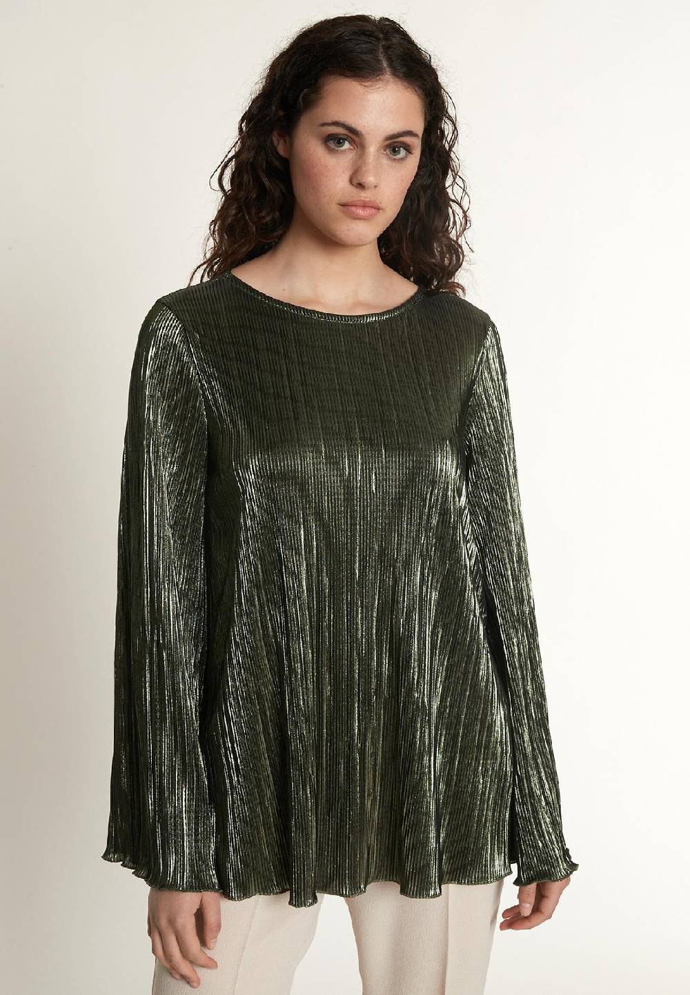 Ana Alcazar Plisseetop Ogyni