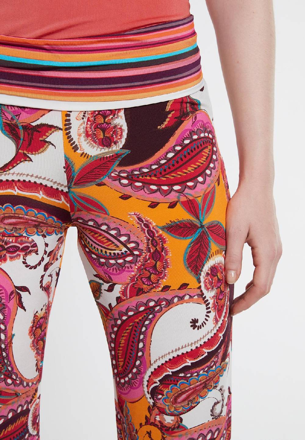 Ana Alcazar Print Hose Dolyn