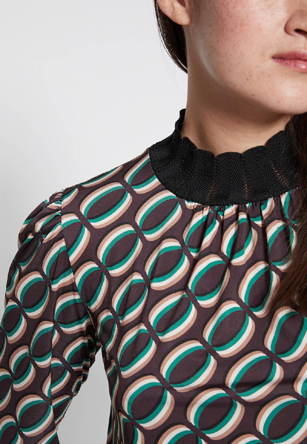 Ana Alcazar Printshirt Hiofea