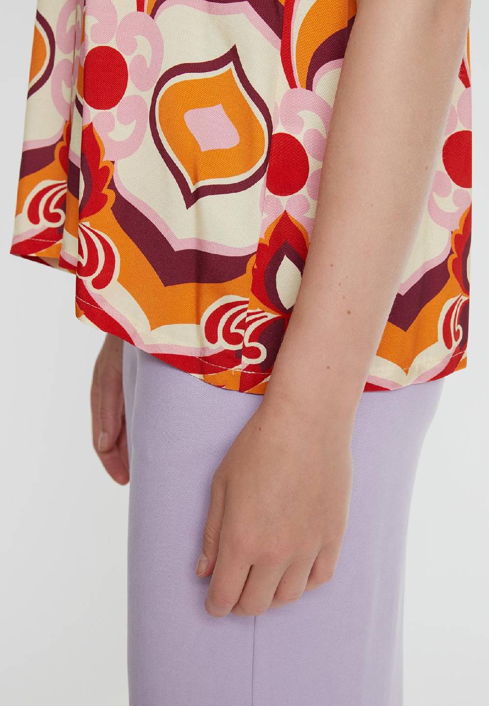 Ana Alcazar Printtop Kamoni