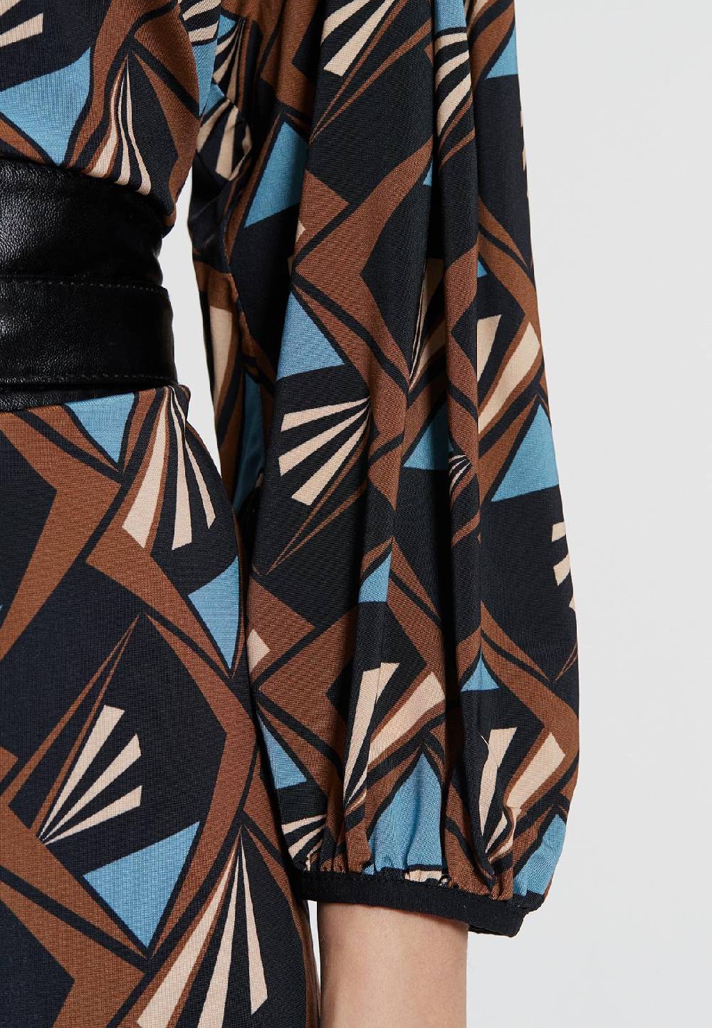 Ana Alcazar Puffarmkleid Esida