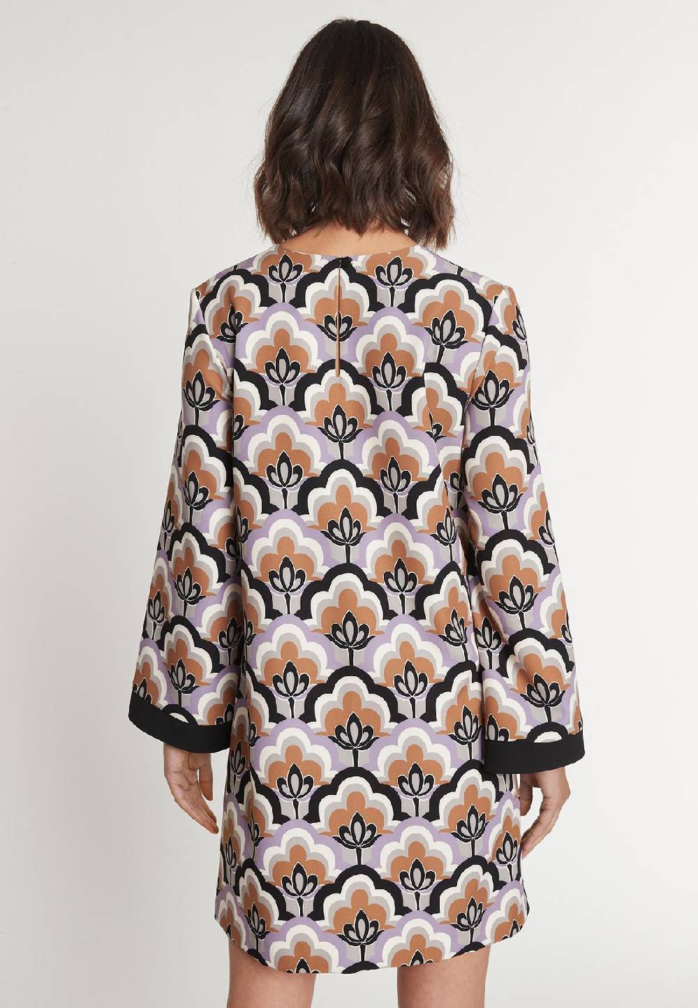 Ana Alcazar Retrokleid Maina