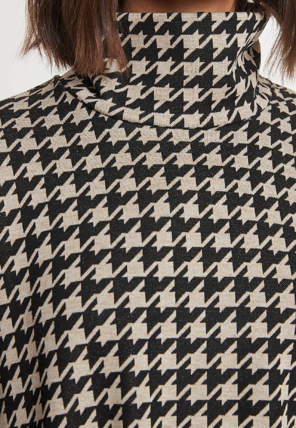 Ana Alcazar Rollkragenkleid Miba