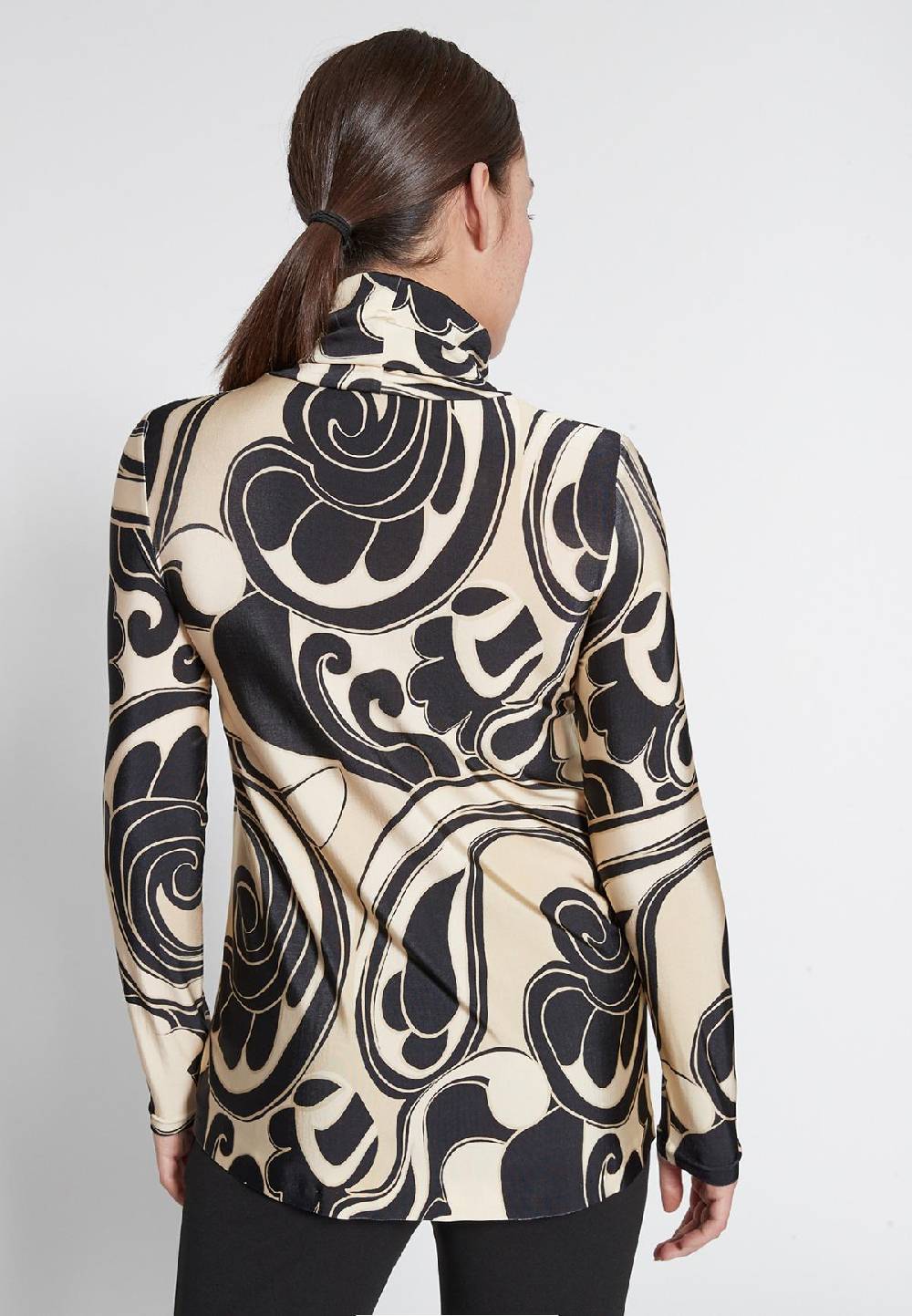 Ana Alcazar Rollkragentop Hiccme