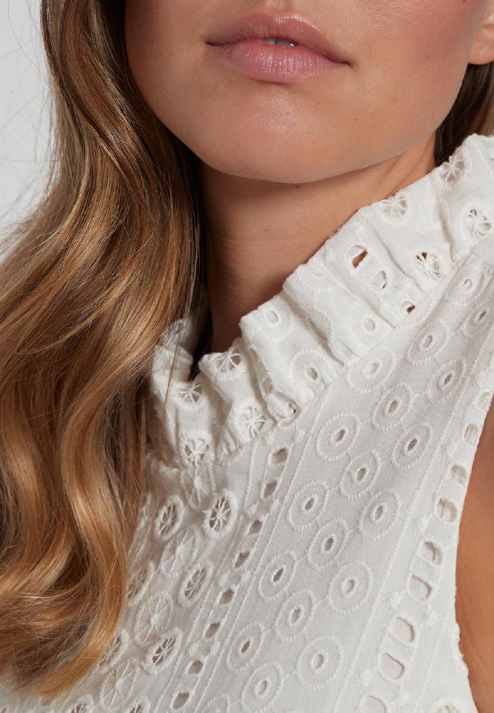 Ana Alcazar Rüschenkleid Gilly