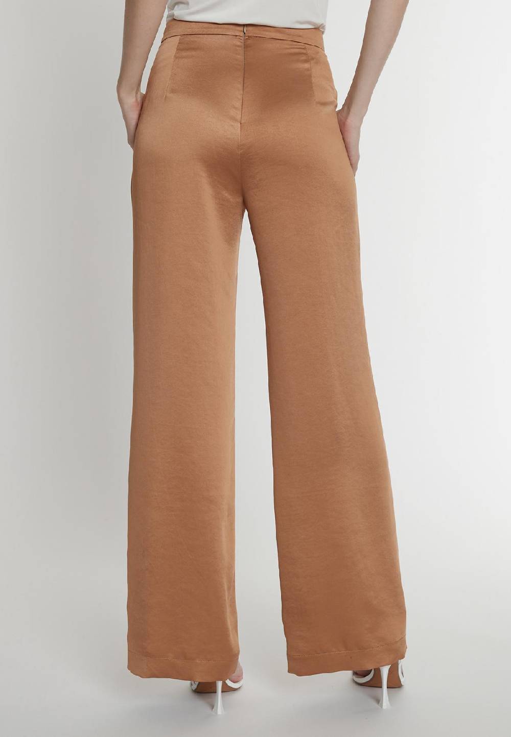 Ana Alcazar Satinhose Pahisea