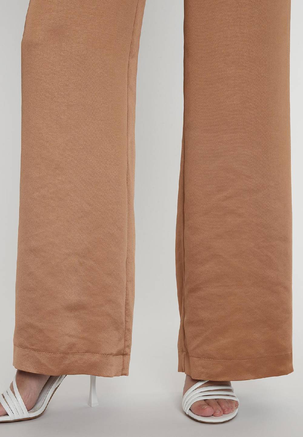 Ana Alcazar Satinhose Pahisea