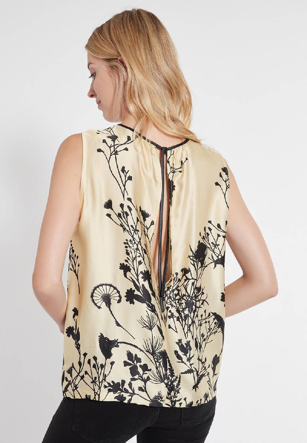 Ana Alcazar Satintop Carea