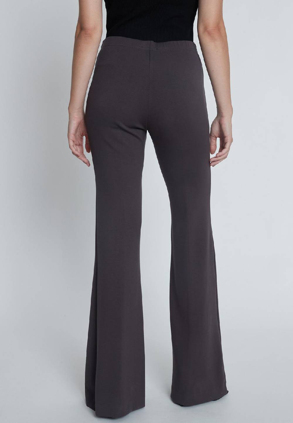 Ana Alcazar Schlaghose Memilo