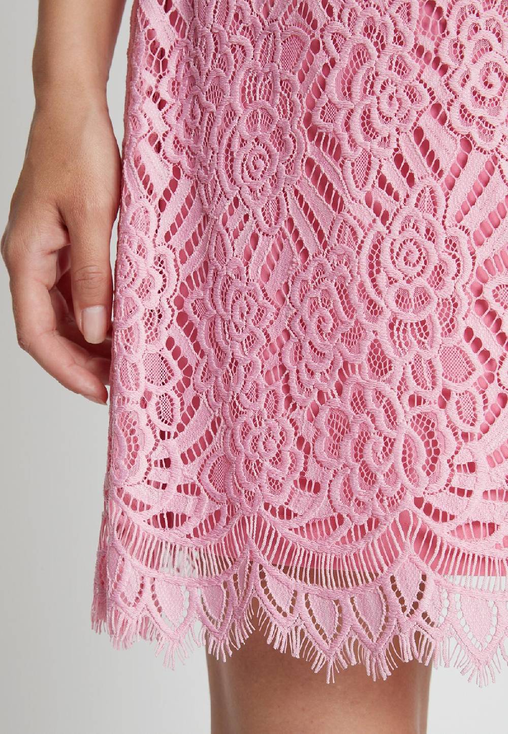 Ana Alcazar Spitzenkleid Kadea