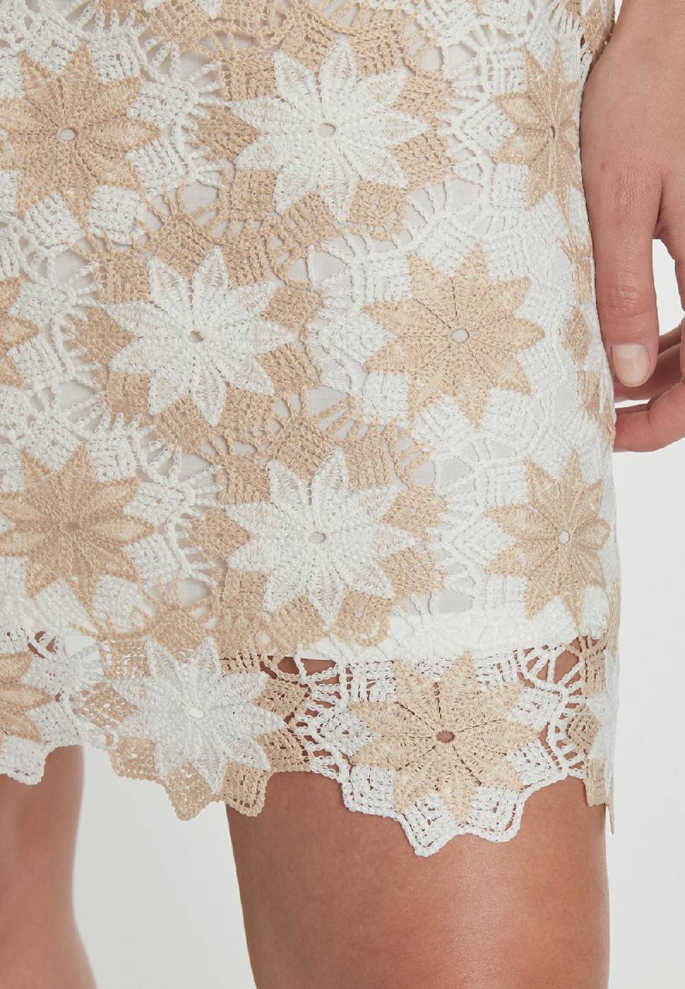 Ana Alcazar Spitzenkleid Padea