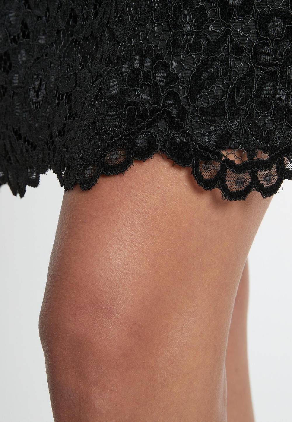 Ana Alcazar Spitzenkleid Sahea