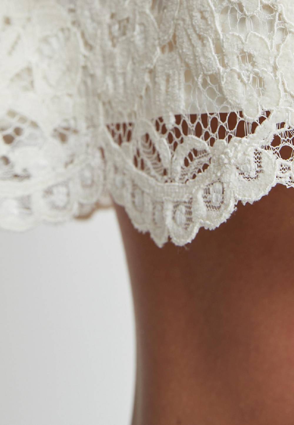 Ana Alcazar Spitzenkleid Sahena