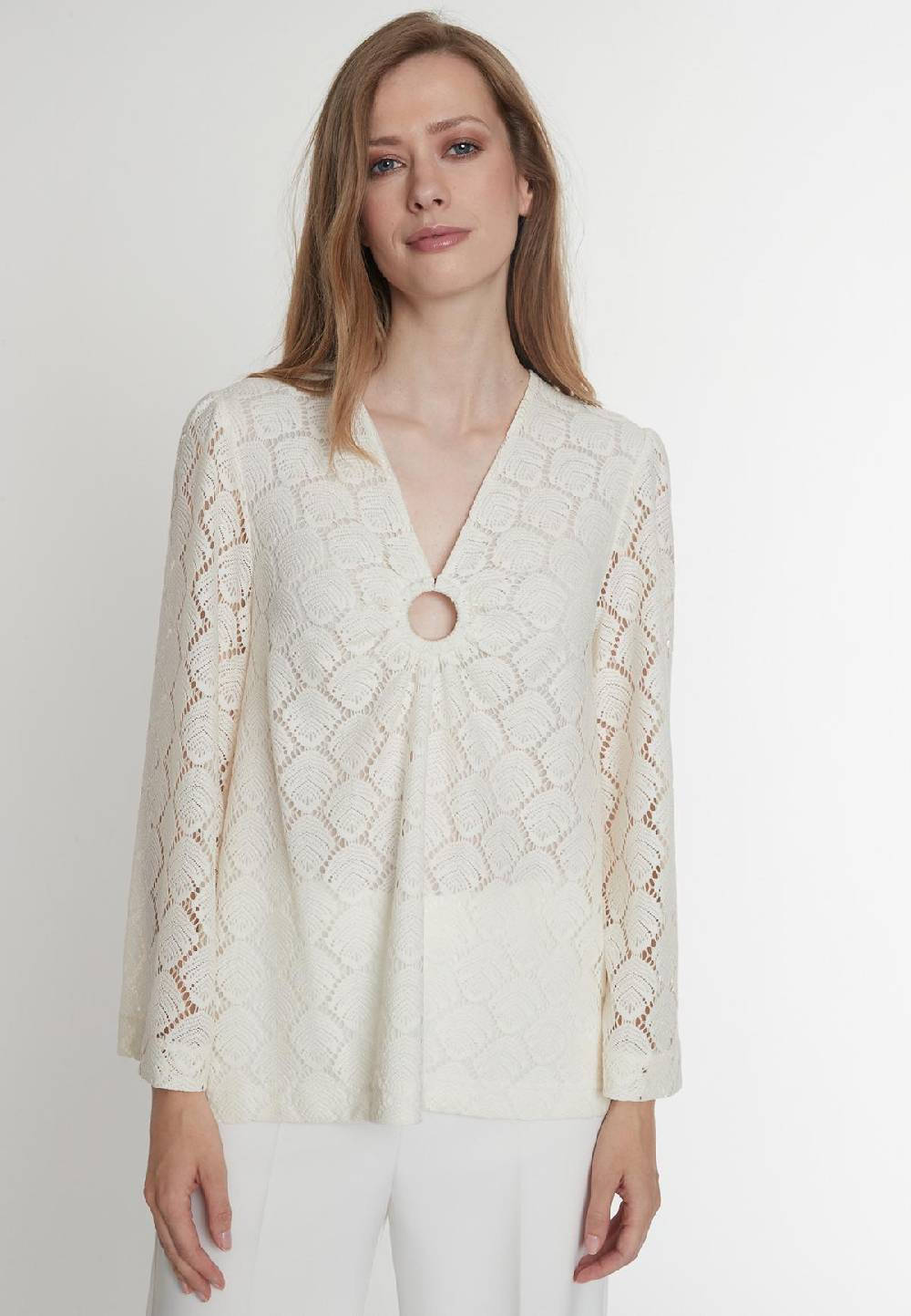 Ana Alcazar Spitzentop Pagomi