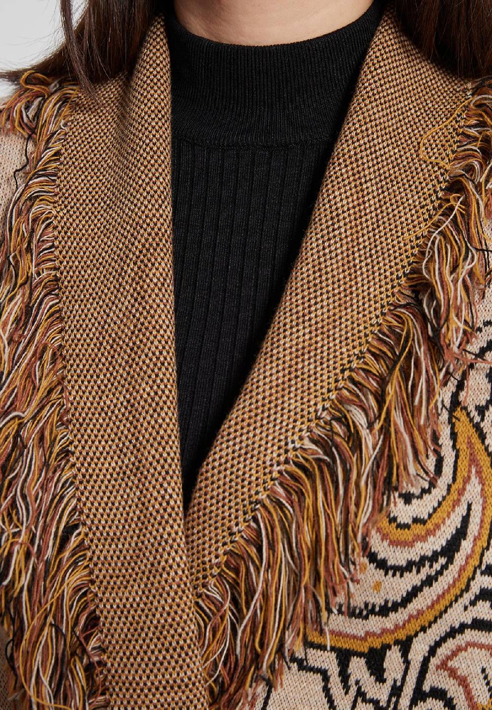 Ana Alcazar Strickmantel Haberil