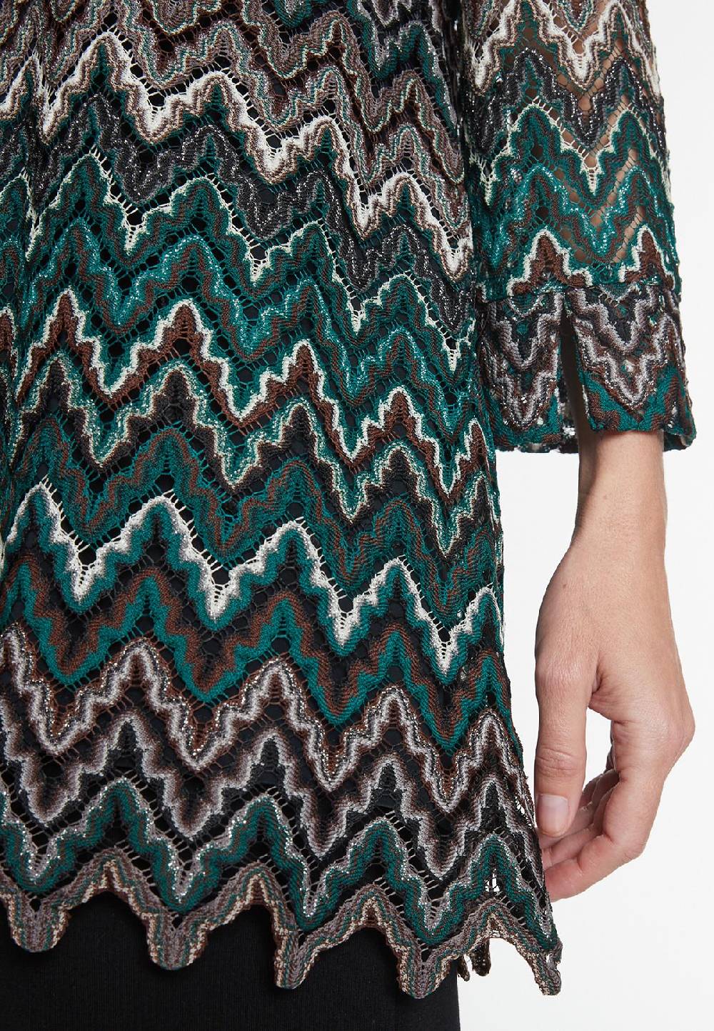 Ana Alcazar Stricktop Mafine