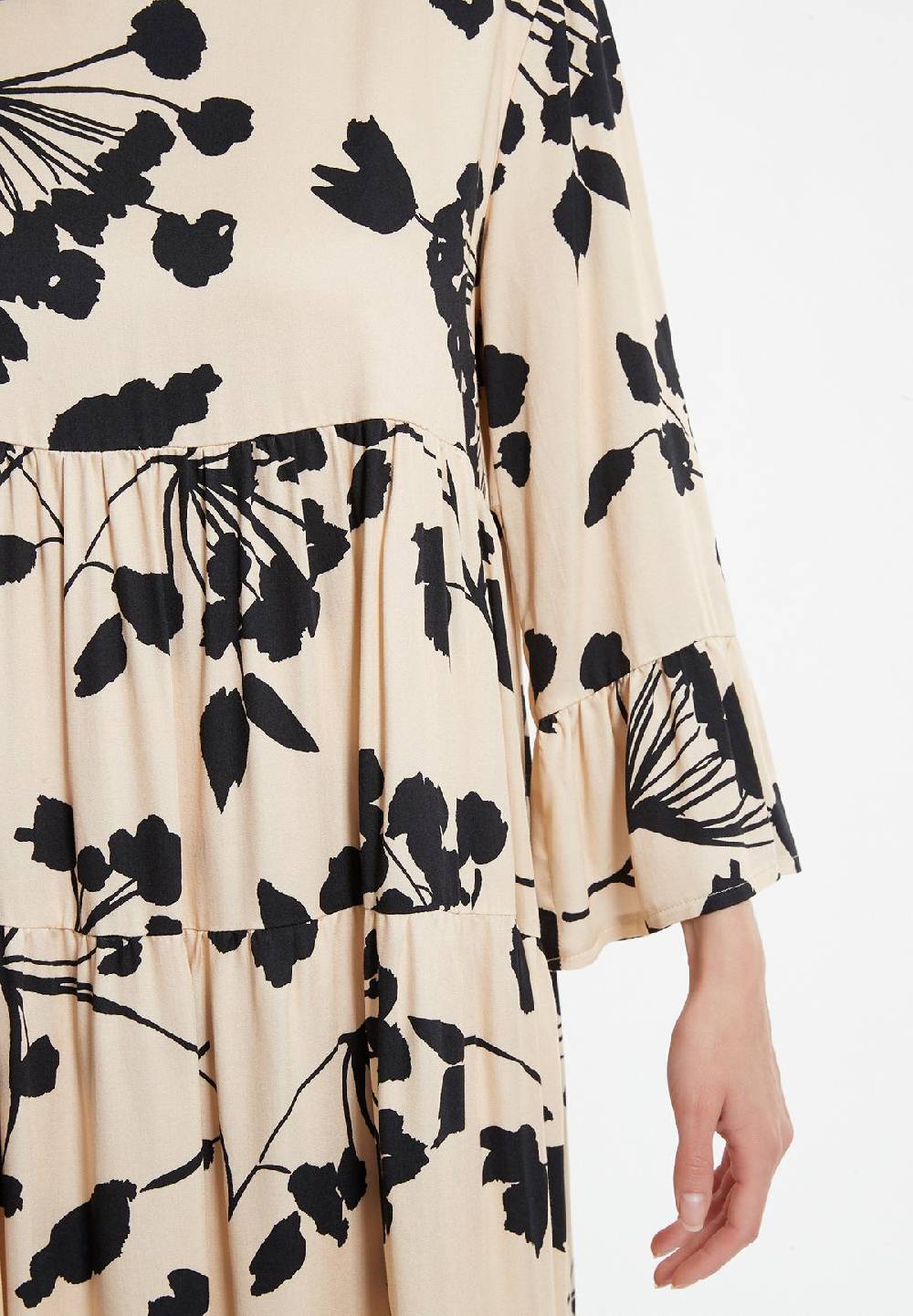 Ana Alcazar Stufenkleid Carmo