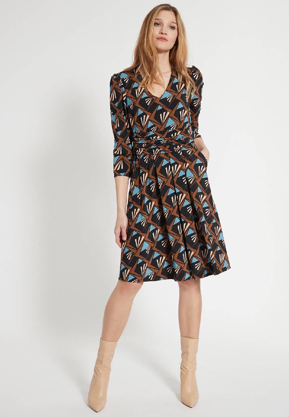 Ana Alcazar Tailliertes Kleid Esadia