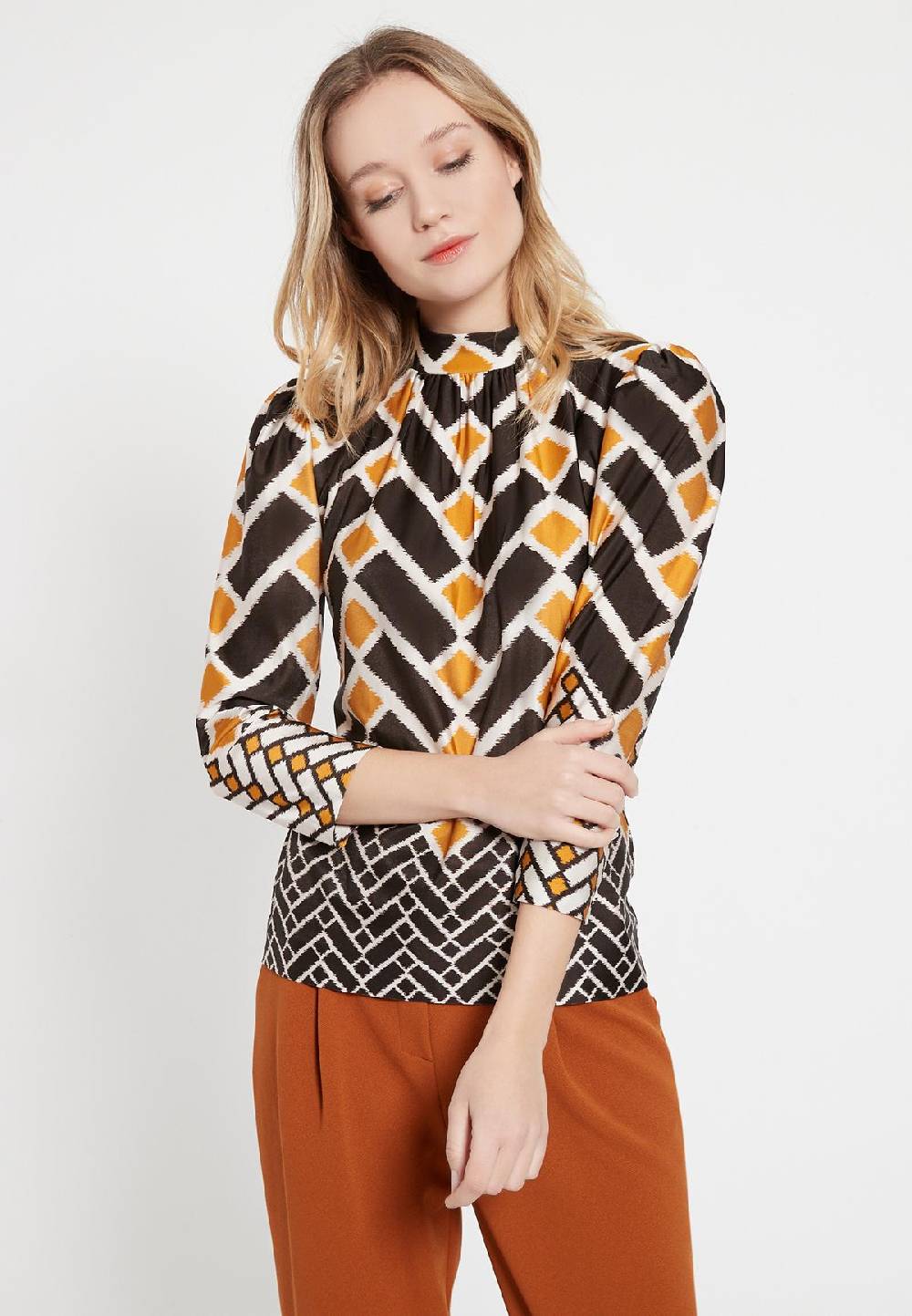 Ana Alcazar Top Betta