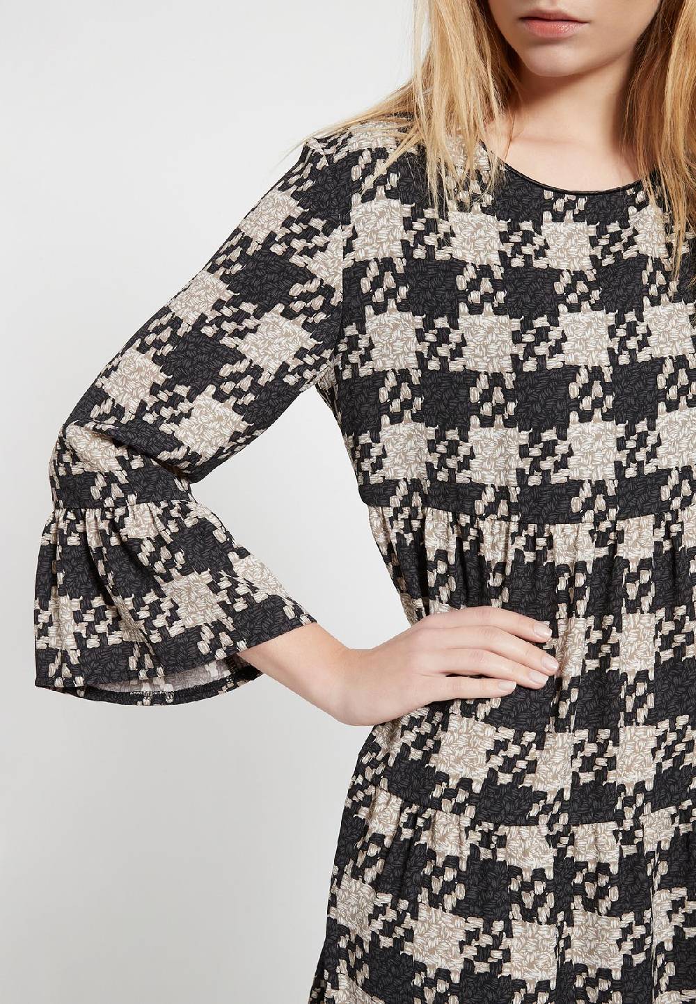 Ana Alcazar Volantkleid Bahis