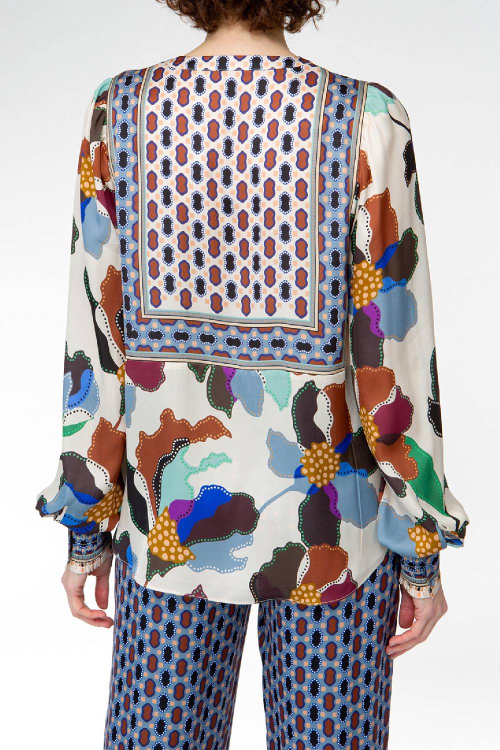 IVI GmbH BLUE BELL Seidenbluse Mit Platziertem Print