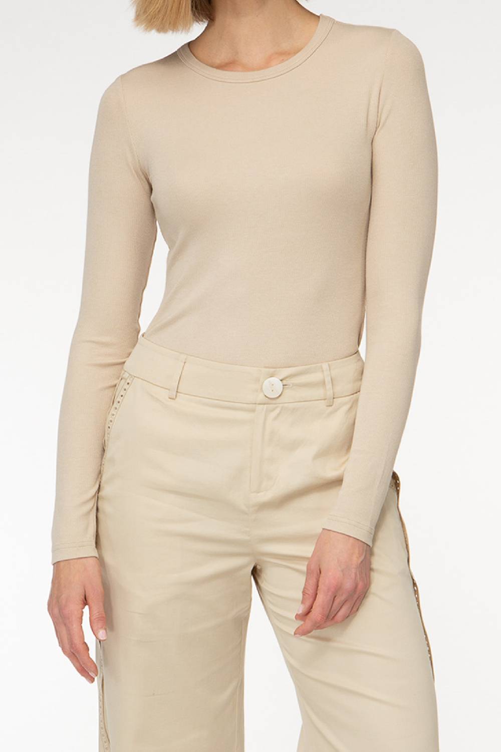 IVI GmbH ESSENTIAL Langarmshirt Mit Hohem Rundhalsausschnitt Taupe