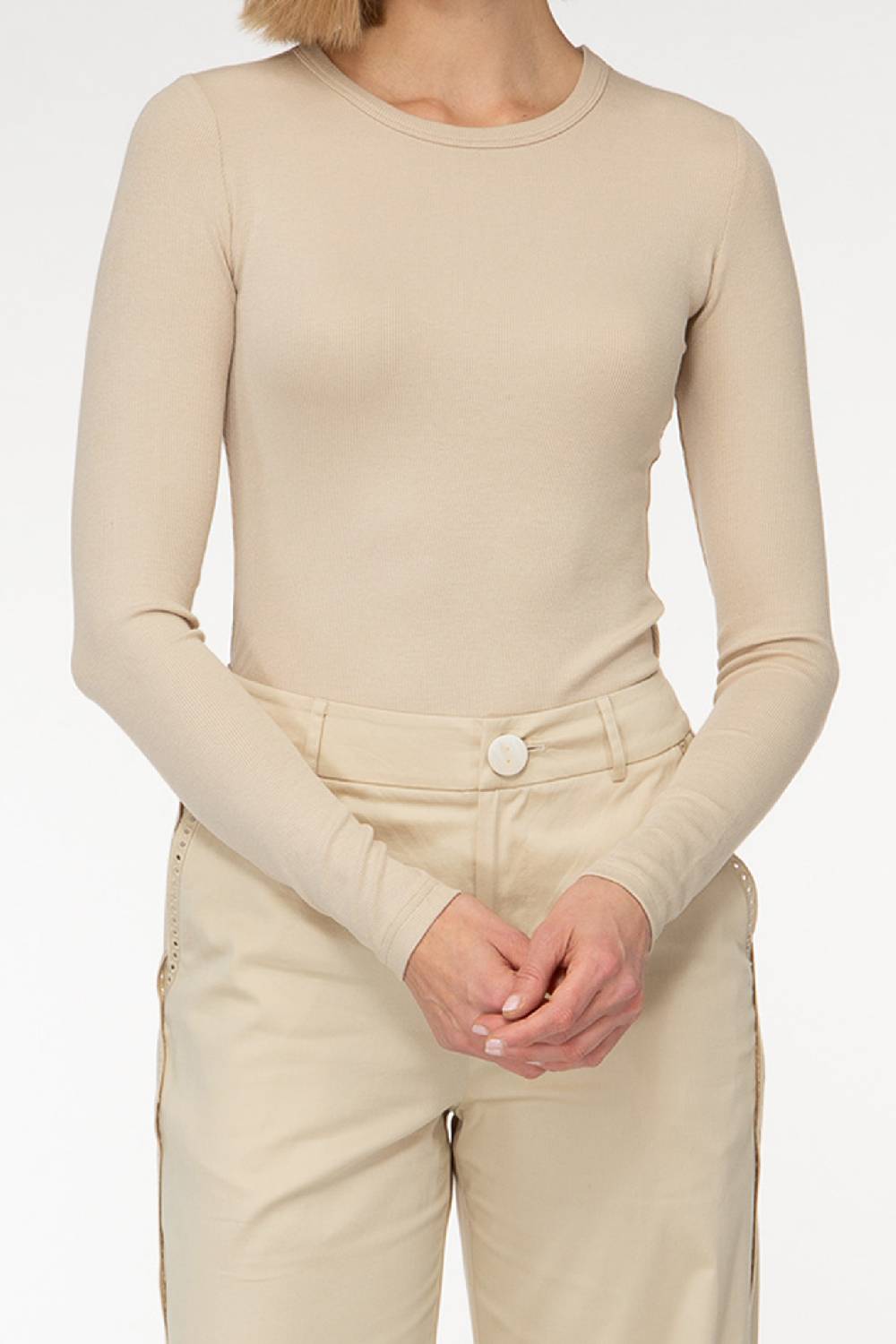 IVI GmbH ESSENTIAL Langarmshirt Mit Hohem Rundhalsausschnitt Taupe