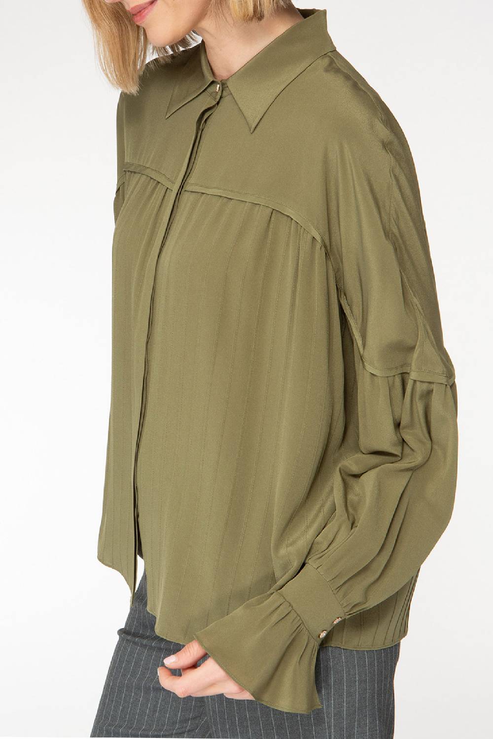 IVI GmbH FANCY Plissé Bluse Aus Seiden-Georgette Olive