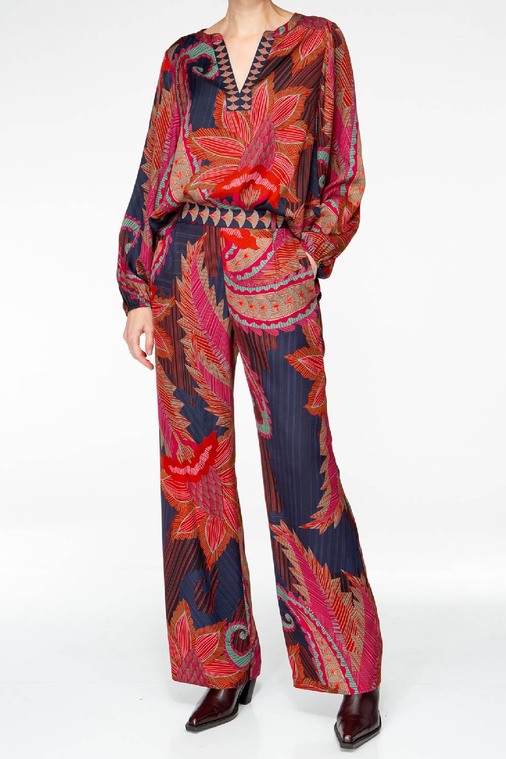 IVI GmbH ARTICHAUT Verkürzte Bluse