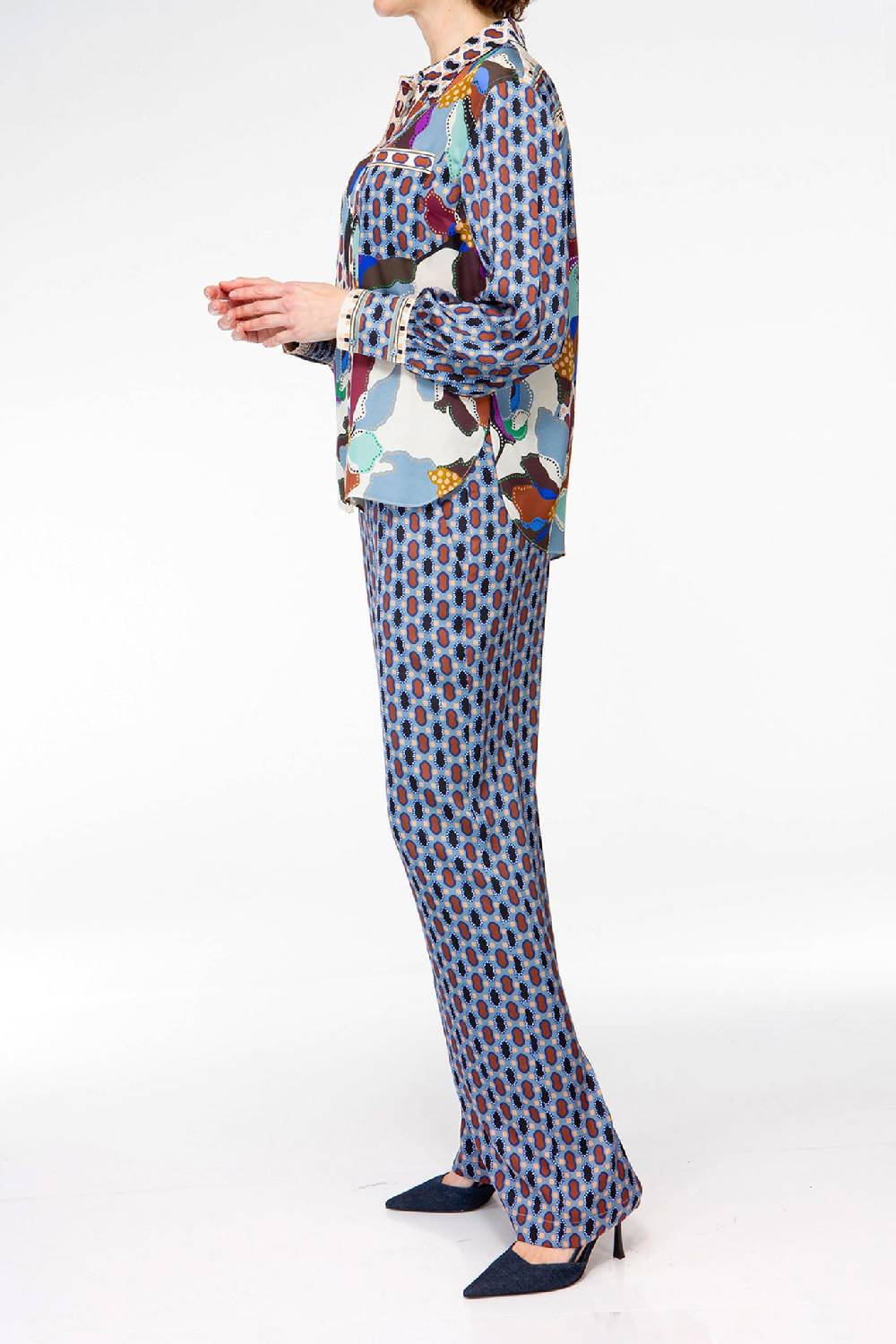 IVI GmbH BLUE BELL Hemdbluse Im Patch Look