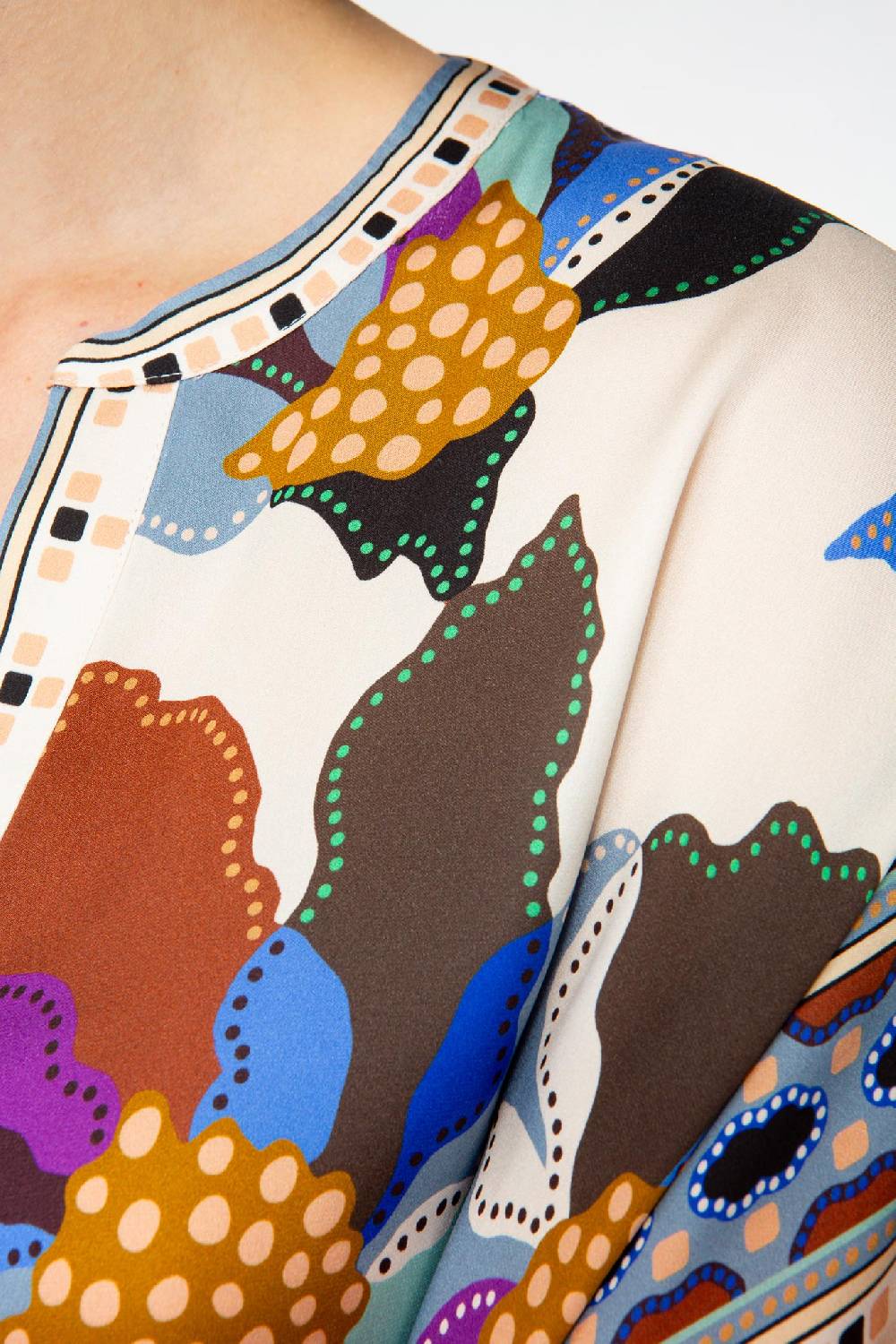 IVI GmbH BLUE BELL Tunika