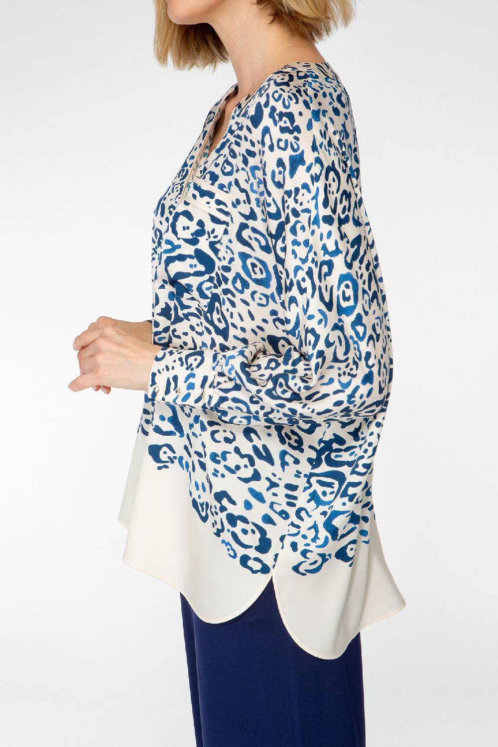 IVI GmbH BLUE LEO Tunika